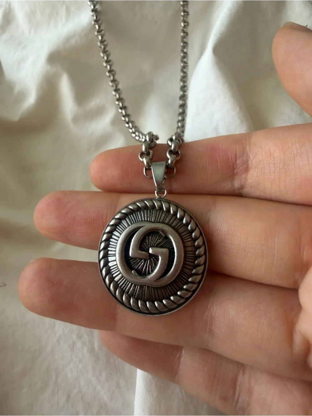 Silver-Tone GUCCI Pendant Chain Necklace